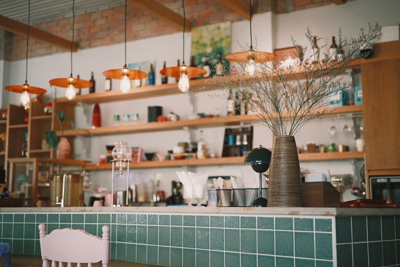 桂林两江国际机场附近酒店怎么选？3类人群闭眼入攻略+FAQ