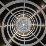 50万以上纯电四驱怎么选?安全+空间双顶流实测对比+FAQ